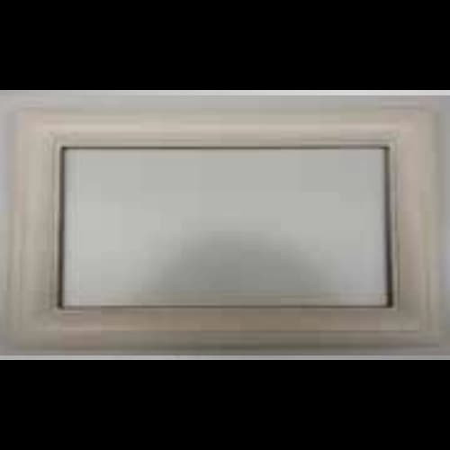 Fensterrahmen außen weiß (531 x 364 mm)